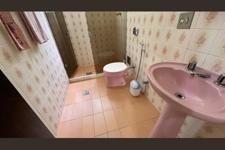 Casa para alugar com 1199m², 2 quartos e 4 vagas Casa para alugar com 1199m², 2 quartos e 4 vagasBanheiro social