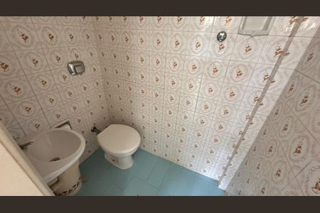 Casa para alugar com 1199m², 2 quartos e 4 vagas Casa para alugar com 1199m², 2 quartos e 4 vagasBanheiro de serviço