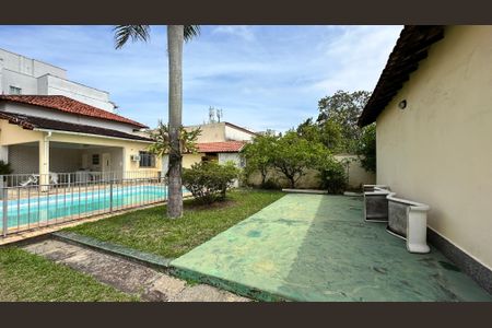 Casa para alugar com 1199m², 2 quartos e 4 vagas Casa para alugar com 1199m², 2 quartos e 4 vagasQuintal