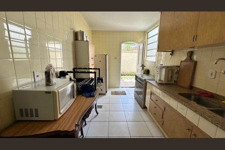 Casa para alugar com 1199m², 2 quartos e 4 vagas Casa para alugar com 1199m², 2 quartos e 4 vagasCozinha