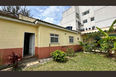 Casa para alugar com 1199m², 2 quartos e 4 vagas Casa para alugar com 1199m², 2 quartos e 4 vagasQuintal