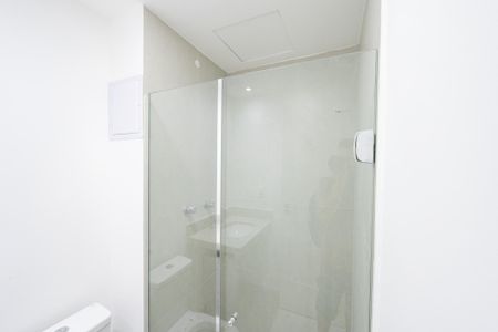 Studio para alugar com 40m², 1 quarto e sem vaga Studio para alugar com 40m², 1 quarto e sem vagaBanheiro Social