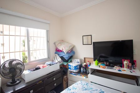 Quarto 2 de apartamento para alugar com 2 quartos, 48m² em Jardim Laguna, Contagem