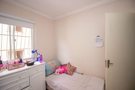 Quarto 1 de apartamento para alugar com 2 quartos, 48m² em Jardim Laguna, Contagem