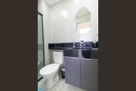 Apartamento à venda com 38m², 2 quartos e sem vaga Apartamento à venda com 38m², 2 quartos e sem vagaBanheiro