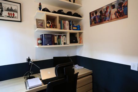 Apartamento à venda com 70m², 2 quartos e 1 vagaQuarto