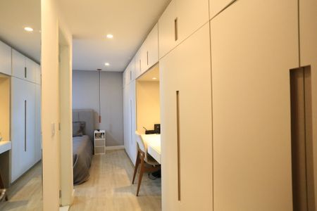 Apartamento à venda com 70m², 2 quartos e 1 vagaSuíte