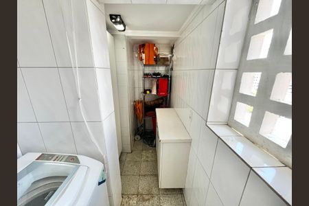 Apartamento à venda com 95m², 4 quartos e 1 vagaÁrea de Serviço