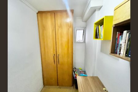Apartamento à venda com 95m², 4 quartos e 1 vagaEscritório