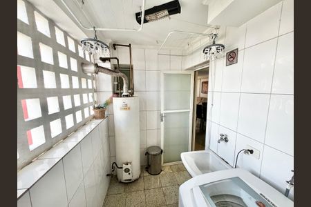 Apartamento à venda com 95m², 4 quartos e 1 vagaÁrea de Serviço