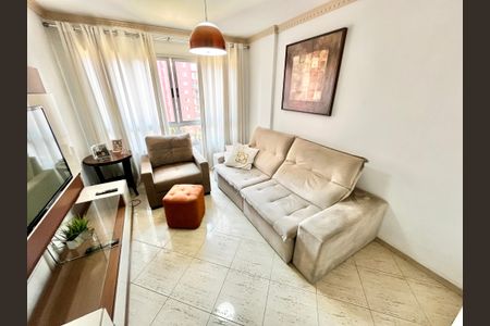 Apartamento à venda com 95m², 4 quartos e 1 vagaSala