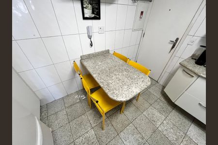 Apartamento à venda com 95m², 4 quartos e 1 vagaCozinha