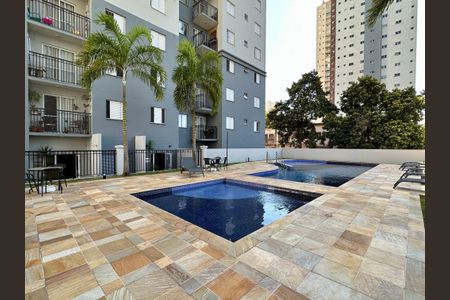 Apartamento para alugar com 66m², 2 quartos e 1 vagaArea Comum - Piscina