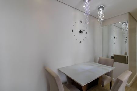 Apartamento para alugar com 66m², 2 quartos e 1 vagaSala