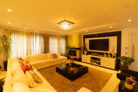 Casa à venda com 6 quartos, 360m² em Jardim São Paulo, São Paulo