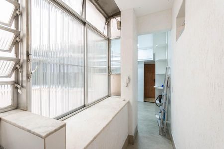 Apartamento à venda com 68m², 2 quartos e 1 vagaÁrea de Serviço