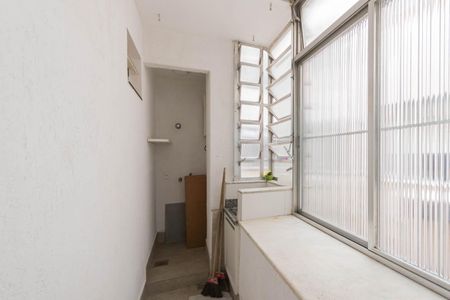 Apartamento à venda com 68m², 2 quartos e 1 vagaÁrea de Serviço