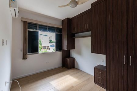 Apartamento à venda com 68m², 2 quartos e 1 vagaSuíte