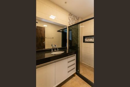 Apartamento à venda com 68m², 2 quartos e 1 vagaBanheiro Suíte