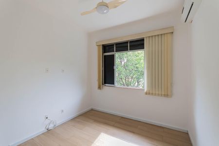 Apartamento à venda com 68m², 2 quartos e 1 vagaQuarto 1