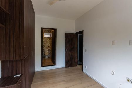 Apartamento à venda com 68m², 2 quartos e 1 vagaSuíte