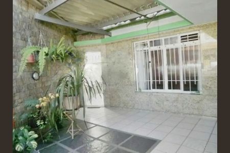 Casa à venda com 153m², 3 quartos e 3 vagas