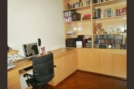 Casa à venda com 3 quartos, 153m² em Jardim Vila Formosa, São Paulo