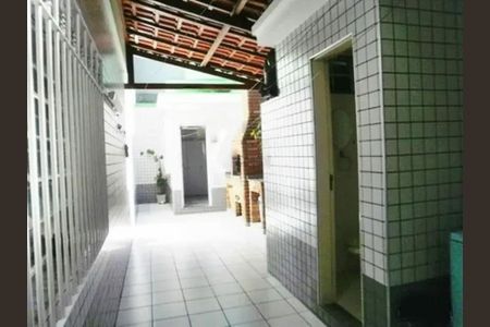 Casa à venda com 153m², 3 quartos e 3 vagas