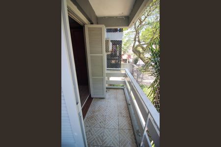 Apartamento à venda com 64m², 2 quartos e 2 vagasSacada do Quarto 1