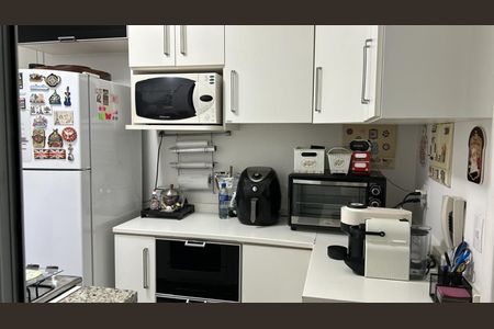 Apartamento à venda com 121m², 3 quartos e 2 vagas Apartamento à venda com 121m², 3 quartos e 2 vagasFoto 02