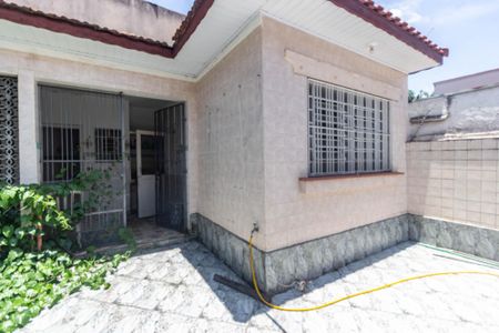 Casa à venda com 400m², 2 quartos e 2 vagasQuintal