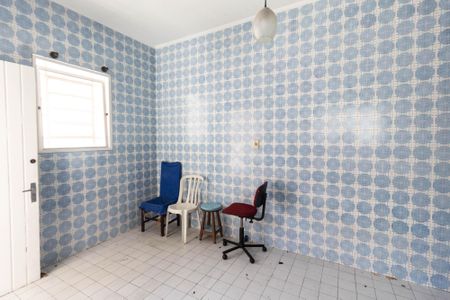 Casa à venda com 400m², 2 quartos e 2 vagasCozinha