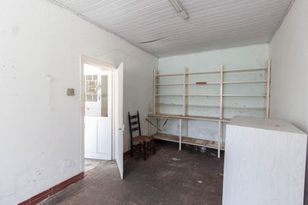 Casa à venda com 400m², 2 quartos e 2 vagasQuarto de serviço 1