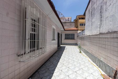 Casa à venda com 400m², 2 quartos e 2 vagasQuintal