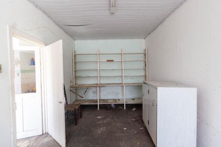 Casa à venda com 400m², 2 quartos e 2 vagasQuarto de serviço 1