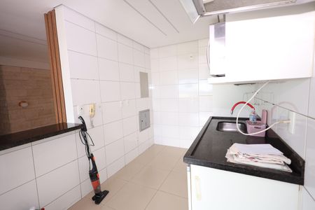 Cozinha de apartamento para alugar com 3 quartos, 99m² em 751, Goiânia