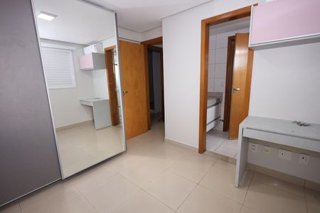 Apartamento para alugar com 99m², 3 quartos e 2 vagasQuarto 2