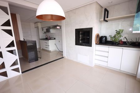 Apartamento para alugar com 99m², 3 quartos e 2 vagasVaranda