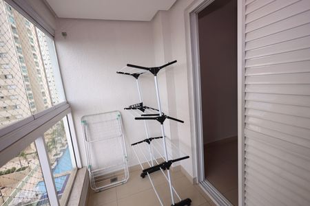 Apartamento para alugar com 99m², 3 quartos e 2 vagasVaranda do Quarto 3