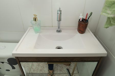 Casa à venda com 122m², 2 quartos e 1 vagaBanheiro 2- Suíte 2