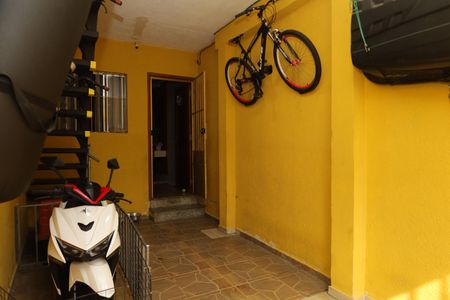 Casa à venda com 122m², 2 quartos e 1 vagaGaragem