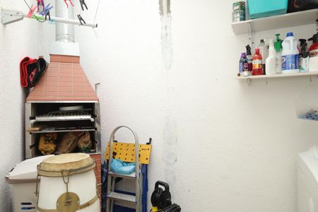 Casa à venda com 122m², 2 quartos e 1 vagaÁrea de Serviço