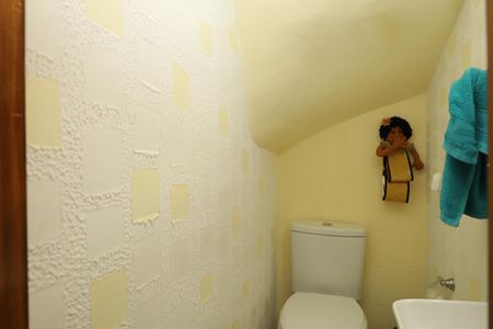 Casa à venda com 122m², 2 quartos e 1 vagaBanheiro 3 - Lavabo