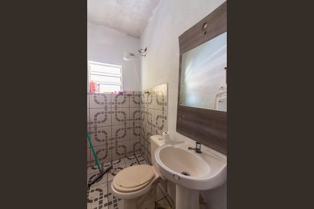 Casa à venda com 272m², 9 quartos e 1 vaga Casa à venda com 272m², 9 quartos e 1 vagaBanheiro 2