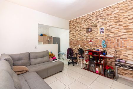 Sala 3 de casa à venda com 9 quartos, 272m² em Conceicao, Osasco