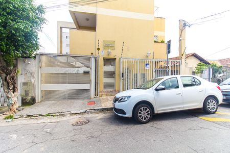 Apartamento para alugar com 42m², 2 quartos e 1 vagaFachada + Placa