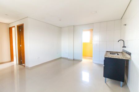 Sala/Cozinha de apartamento para alugar com 2 quartos, 42m² em Cidade Antônio Estêvão de Carvalho, São Paulo
