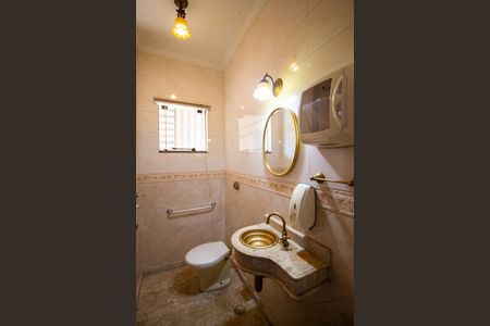 Casa para alugar com 355m², 4 quartos e 15 vagasLavabo 