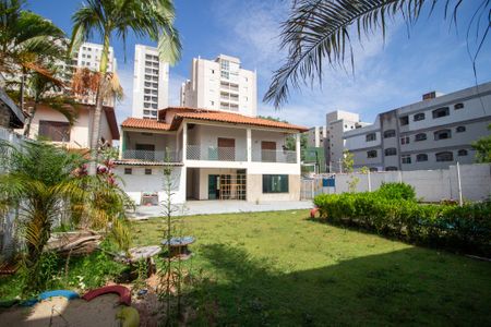 Casa para alugar com 355m², 4 quartos e 15 vagasArea Externa 