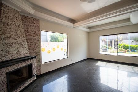 Casa para alugar com 355m², 4 quartos e 15 vagasSala 1